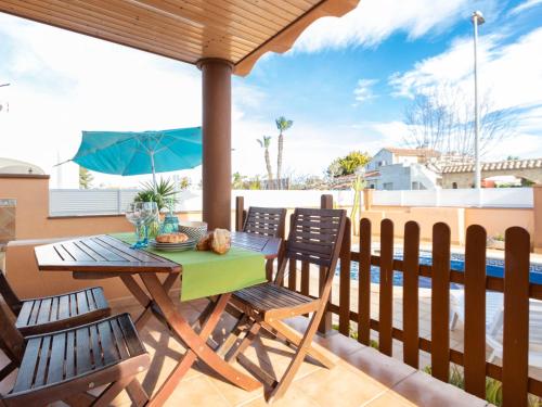 Balkón alebo terasa v ubytovaní Holiday Home Lorena by Interhome