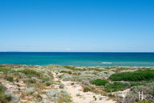 Gallery image of Sardegna Homes Casa Rosa in Badesi