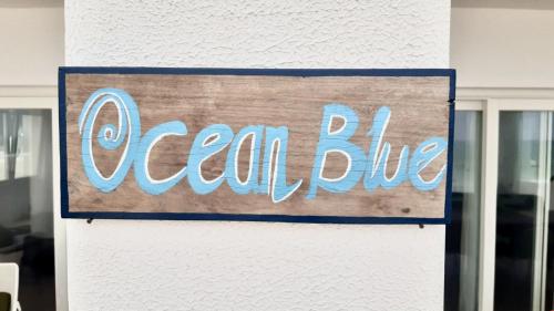 キウェンワにあるOcean Blue Apartment with Panoramic Pool ZanzibarHousesのギャラリーの写真