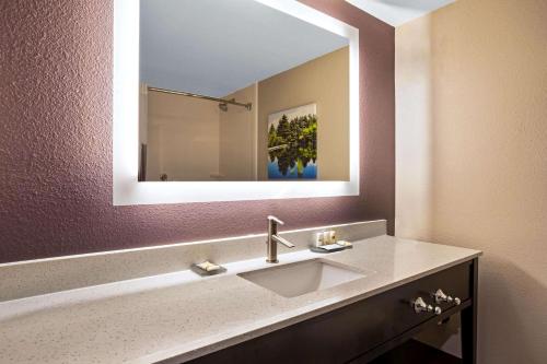 Kúpeľňa v ubytovaní La Quinta by Wyndham Denver Aurora Medical