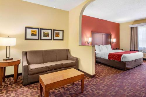 Gallery image of Comfort Suites - Near the Galleria in Houston