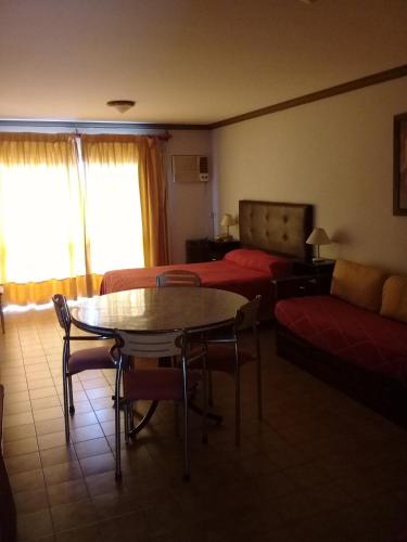 Ruang duduk di Apart Hotel Marilian