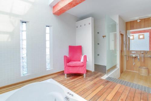 A bathroom at Villa Abaego
