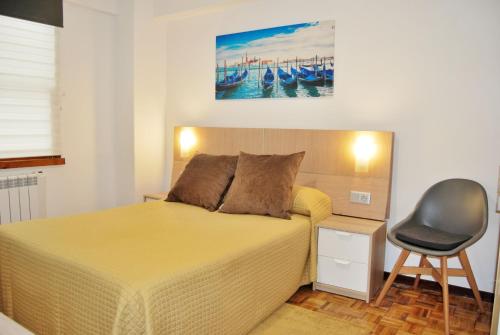 APARTAMENTO MOON 1, A Coruña, Spain - Booking.com