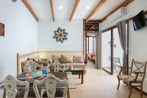 La Buhardilla de Mesones ,Vicent Suite
