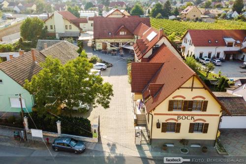 Bock Hotel Ermitage 7773 Villány, Batthyány utca 15. kép - 3