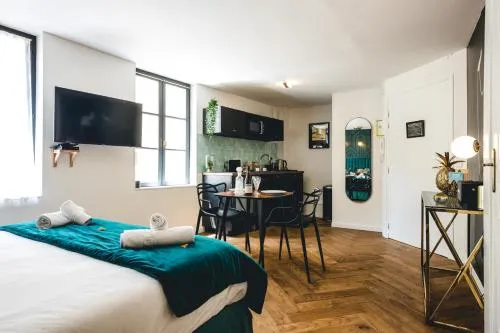 Les Précieuses Suites & Spa I photo 36