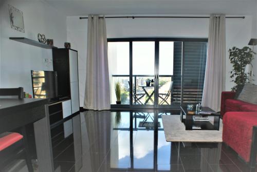 Rocha Tower 12C