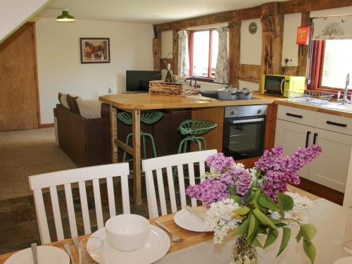 Kuchyň nebo kuchyňský kout v ubytování Broughton Stables