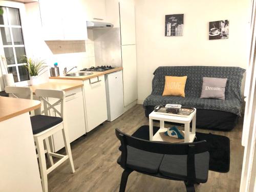 Køkken eller tekøkken på Gîte de La Ville Bresset