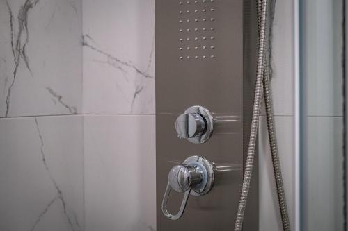 Koupelna v ubytování Fresh Living Suites
