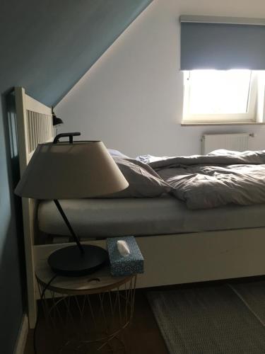 2-Zi. Wohnung in Bahnhofsnähe - 24_7 self-check-inにあるベッド