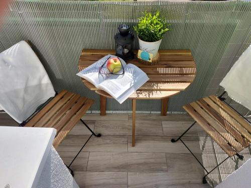 Ποτά στο Apartament Wągrowiec, Gabi - Remigiusz Kiszka