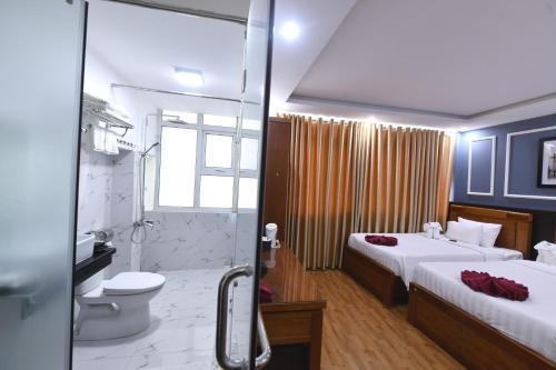 Phòng tắm tại Hanoi Elpis Grand Hotel