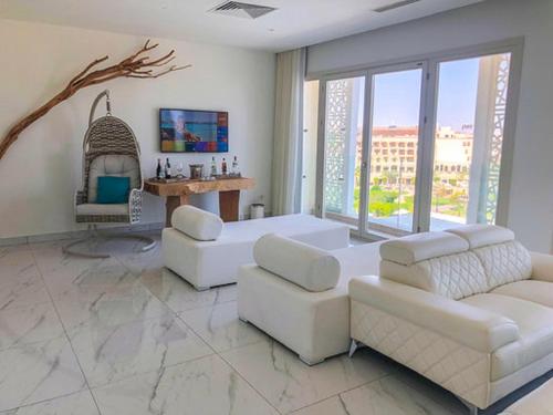 Steigenberger Pure Lifestyle (Adults Only) — Pool view