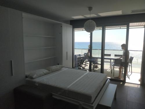 Foto dalla galleria di Apartamento SIDI Resort de lujo en Playa San Juan ad Alicante