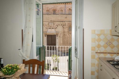 Gallery image of Palazzo Tranfo Al Duomo Accommodation in Tropea