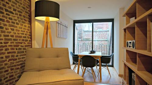 Gallery image of Little Suite - Charles in Lille