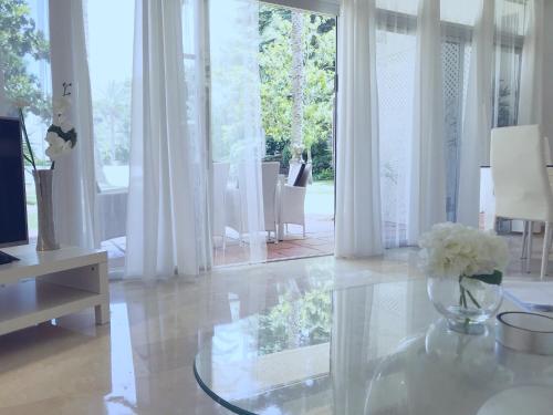 Vivaldi Boutique Suites Jardines del Mar