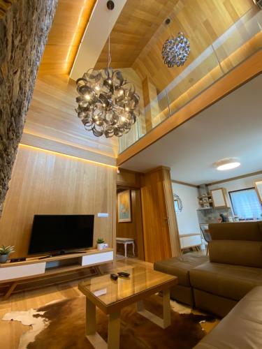 Villa Taraにあるテレビまたはエンターテインメントセンター