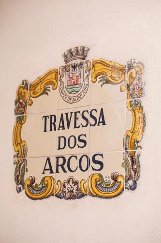 a sign that reads travellersgas does argos at Peneco Albufeira GuestHouse in Albufeira