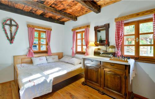 Postel nebo postele na pokoji v ubytování Rural Holiday Home "Rim" Ruralna kuća za odmor