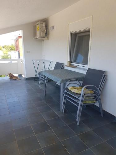 Apartmani Mira Tresk otok Vir