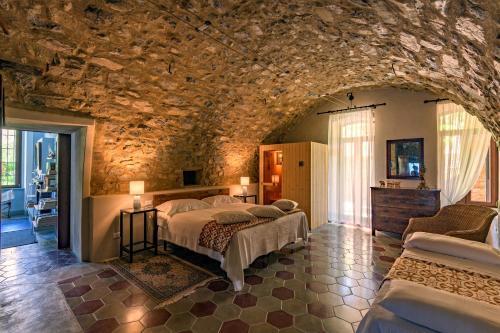 Posteľ alebo postele v izbe v ubytovaní In Riva al Lago di Iseo Residenza LOFT