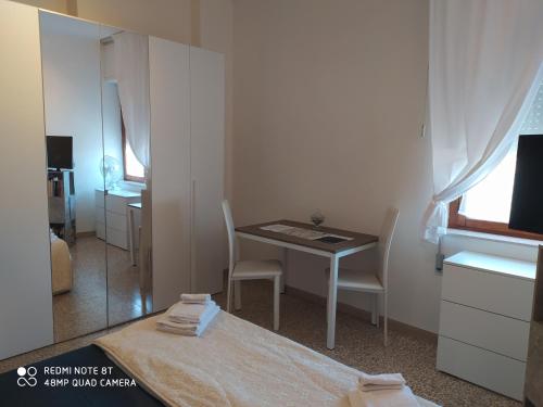 Postel nebo postele na pokoji v ubytování Bab San Feliciano Camere Foligno