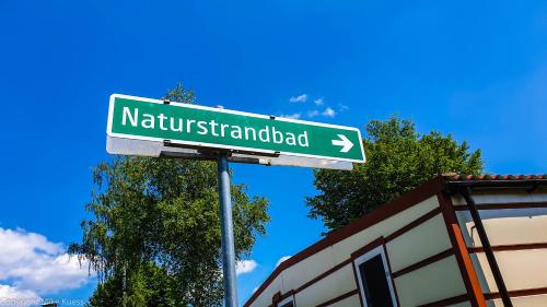 Certificado, premio, señal o documento que está expuesto en Urlaub am Wallersee