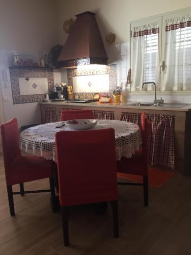 Kuchyň nebo kuchyňský kout v ubytování A Casa di Gio