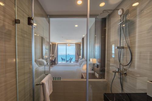 Phòng tắm tại Star Beach Panorama