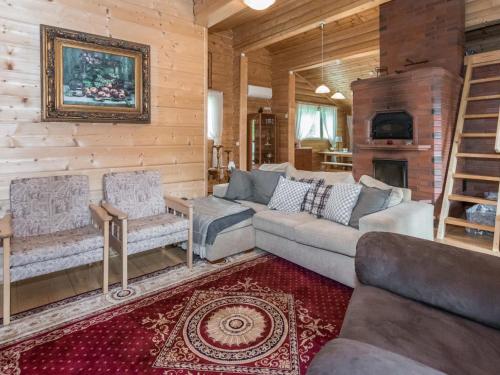 Posezení v ubytování Holiday Home Lampimökki by Interhome
