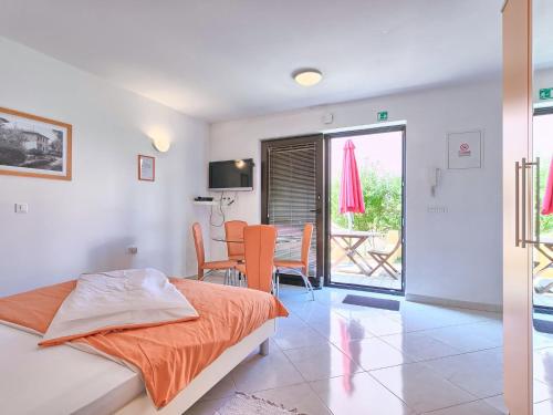Apartment Villa Alpa-3 by Interhome
