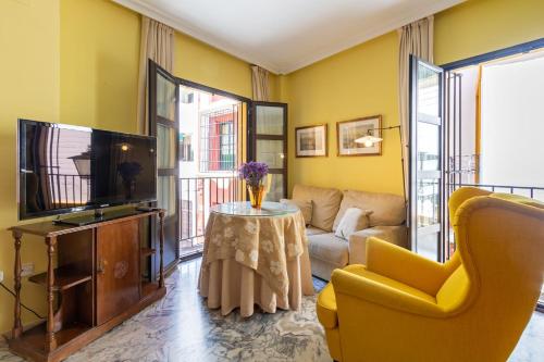 Alfalfa Deluxe Suite by Valcambre