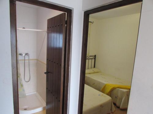Kúpeľňa v ubytovaní Casa Rural La Canal De Salem