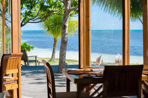 Restaurant ou autre lieu de restauration dans l'établissement Indian Ocean Lodge