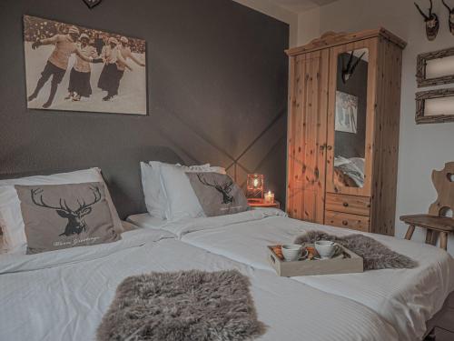 Ένα ή περισσότερα κρεβάτια σε δωμάτιο στο Chateau Doggestein