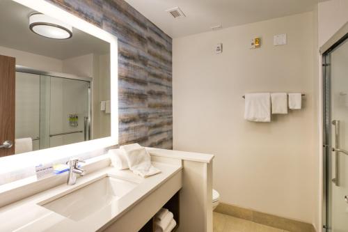 Gallery image of Holiday Inn Express & Suites - Charlotte - South End, an IHG Hotel in Charlotte