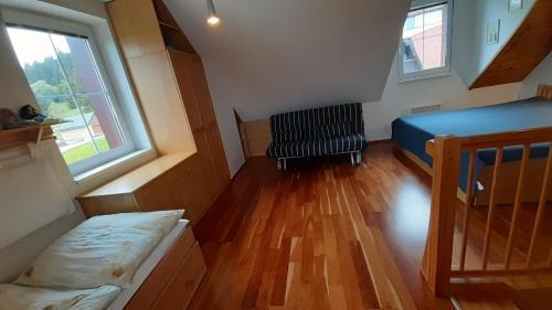 Zdjęcie z galerii obiektu Horní Mísečky - F10 apartmán u sjezdovky w mieście Horni Misecky