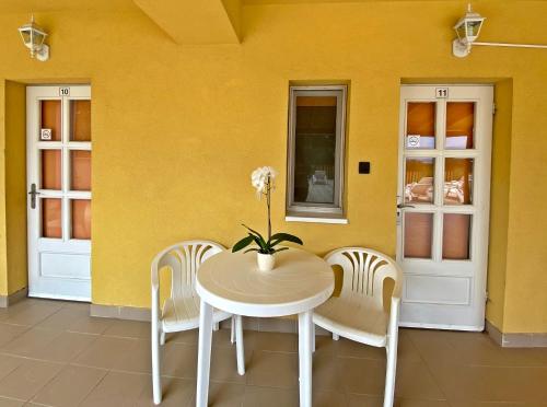 Fotografie z fotogalerie ubytování Hotel Magnólia v destinaci Balatonszepezd