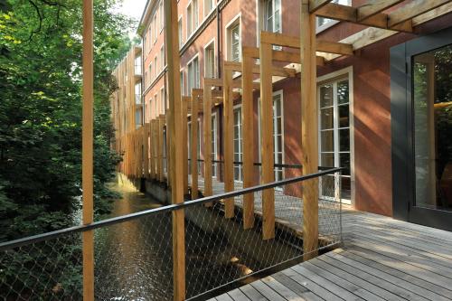 an external view of a balcony of a building at Basel Youth Hostel in Basel