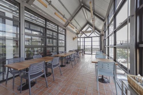Εστιατόριο ή άλλο μέρος για φαγητό στο Small Town Hostel
