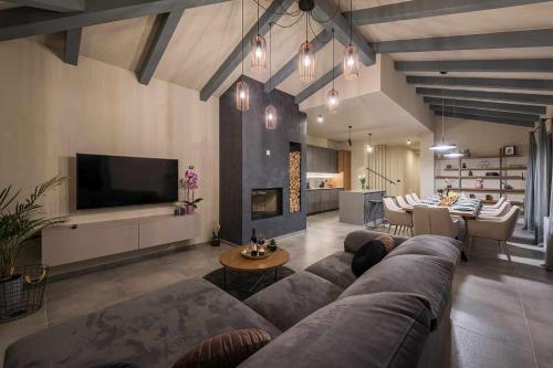 Villa Lukas Markovici – Photos 2