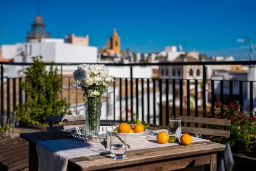 SevilleBnB Group- Cathedral Apartments, 1st Floor, Studio