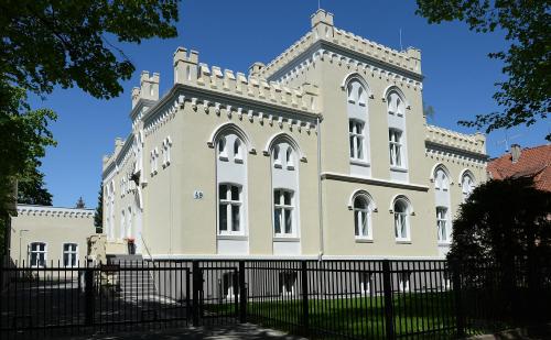 Gambar di galeri bagi Rezydencja Myśliwska - Apartamenty Biznes di Koszalin