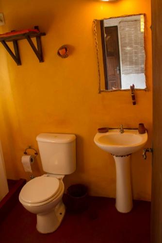 Ένα μπάνιο στο Cabañas Bien al Este