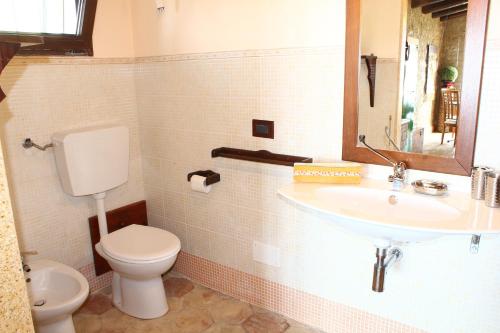 Kylpyhuone majoituspaikassa Casale Maddalena