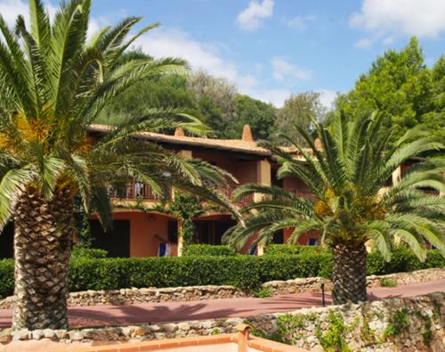 Κήπος έξω από το Residenza Chrysalis Bay