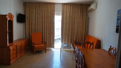 Apartamentos Astoria B - Benidorm, Benidorm – Updated 2022 Prices